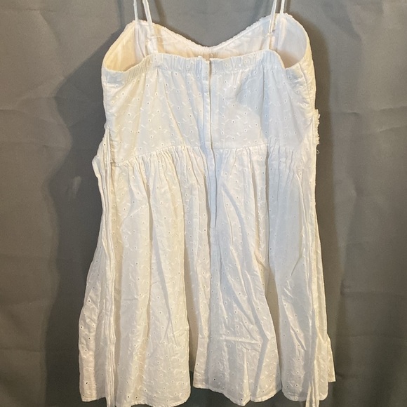 Speechless white dress Size 5 - Picture 3 of 5